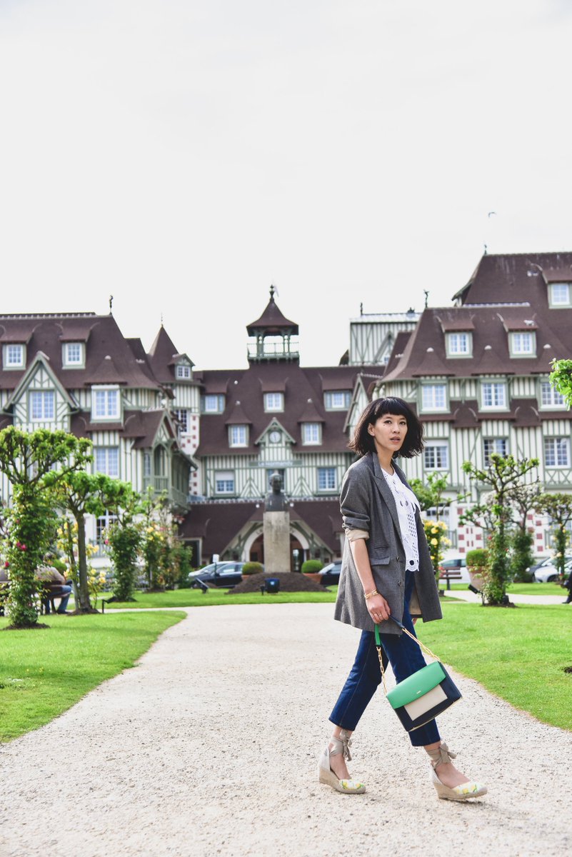 Dressingleeloo's tweet photo. New POST on my blog [ Un week-end à deauville avec Lancel ❤️] 🔝  #lancelescapade https://t.co/jnoqvPhj2e …❤ https://t.co/8pGujowG7H
