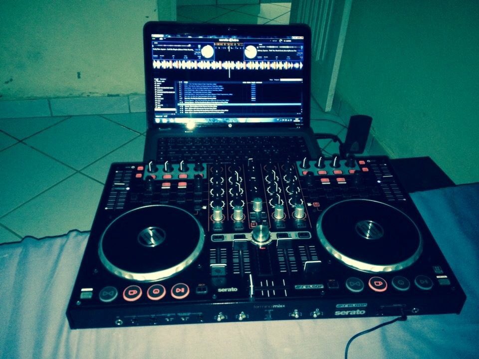 DeVoador's tweet image. 