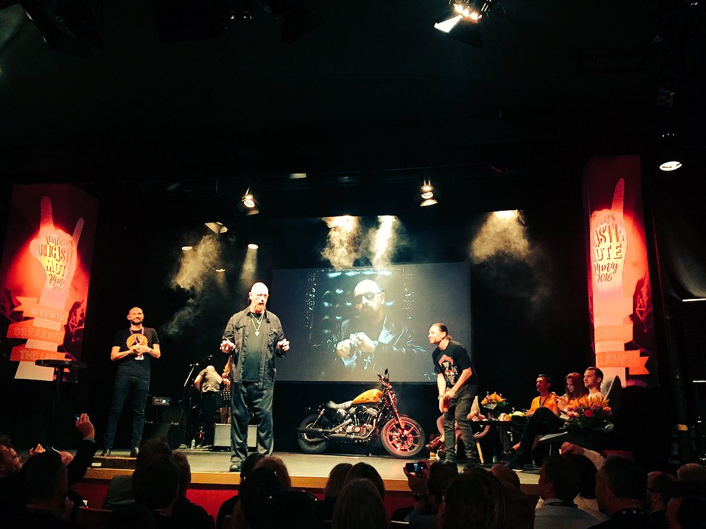 nordstromjohan's tweet photo. Rob Halford, Judas Priest, keynote interview #vfm16 breaking the law :) @Star_Republic @Wessborg https://t.co/sDXgjxdudx