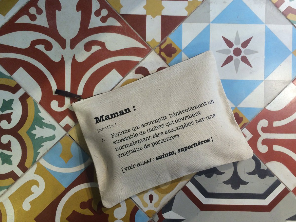 Voici la pochette assortie à nos tote bag pour votre maman! Elle est en exclusivité chez Bobine donc profitez-en ;)