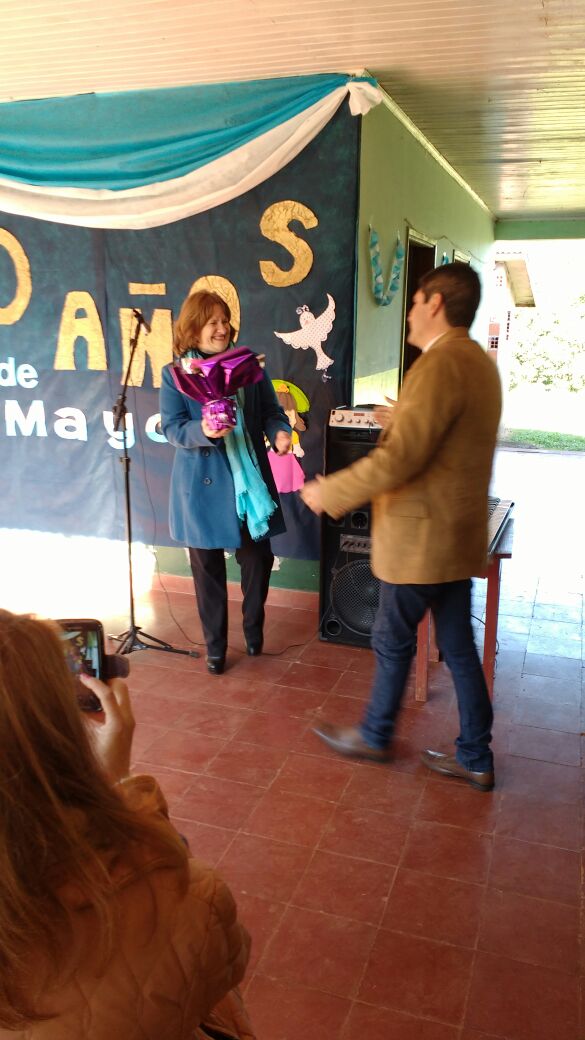 mariluleverberg's tweet photo. @udpm_misiones presente en 50 aniversario de la Esc. Provincial 544 "Manuel Alves" feliz cumpleaños colegas queridos https://t.co/kzyH5d5s28
