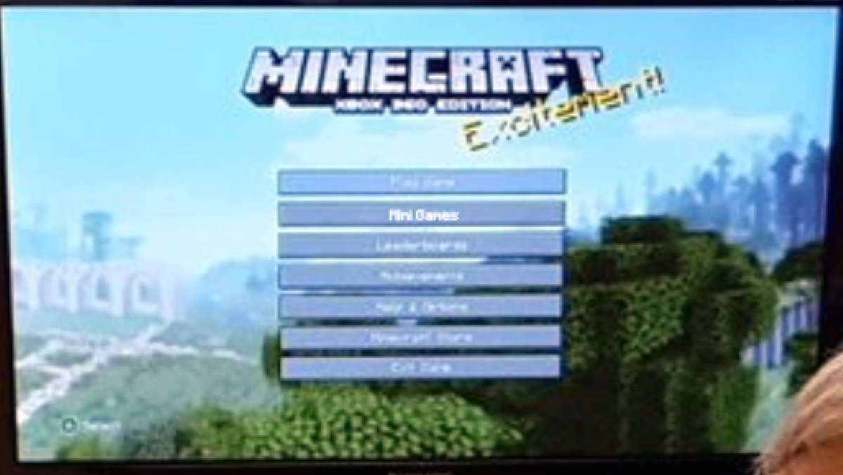 eckoxsoldier's tweet image. I zoomed in, used the minecraft font and it fits perfect over the text :)