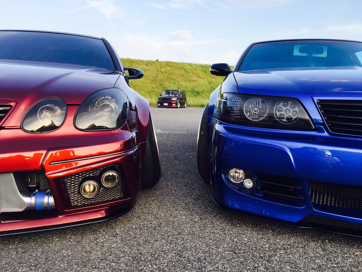 Ri851001's tweet photo. 我が愛車ローレル♡
フルリメ完了\( •̀ω•́ )/
馬鹿にされたっていい。
これがわたしの選んだ道！ https://t.co/Wl1KWgxnbz