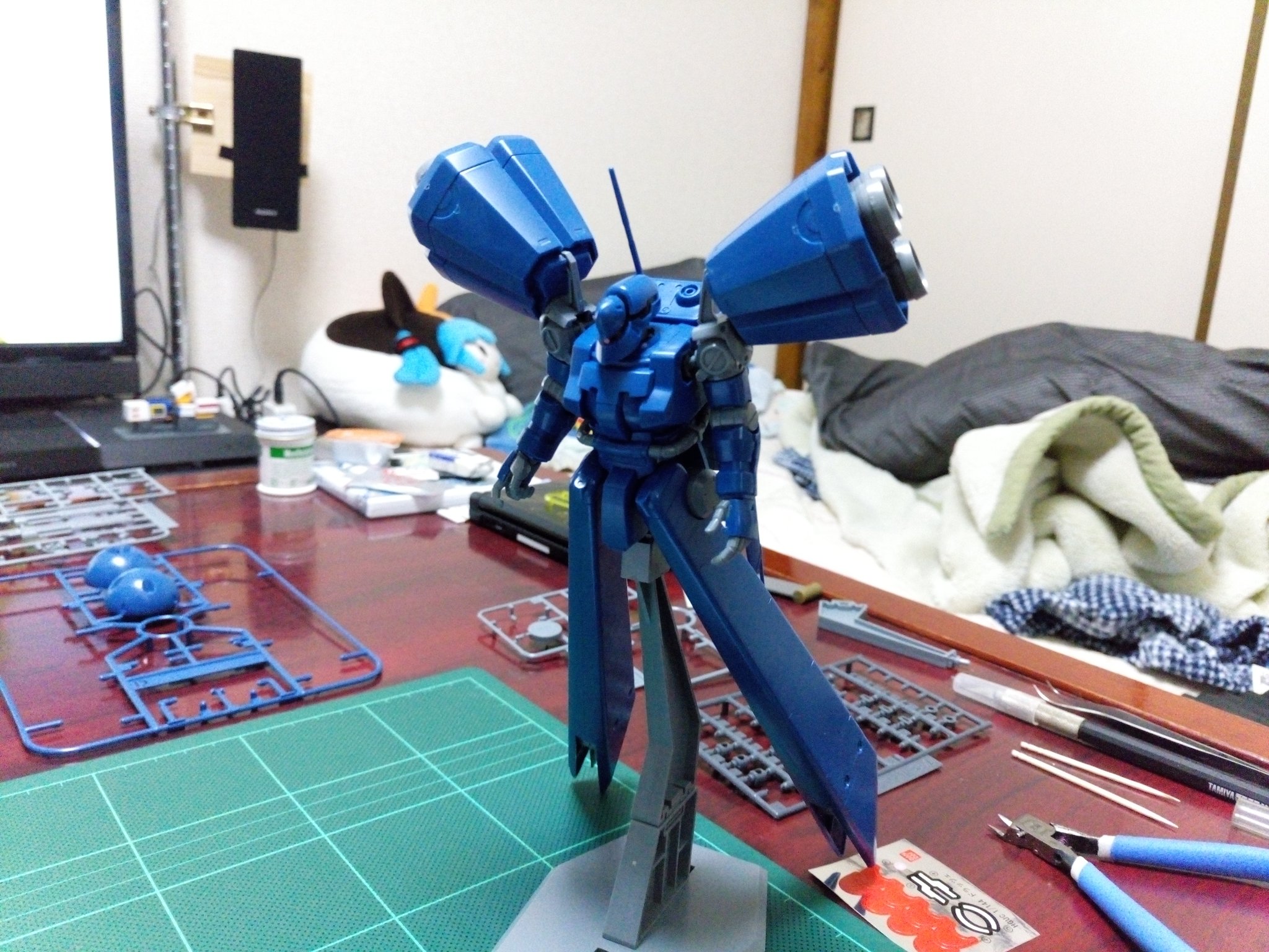 ガンプラはじめました 1/144マニア模型 on Twitter: "ドラッツェ改本体完成（ーーb 実質の違いはこの肩のブースターのみ