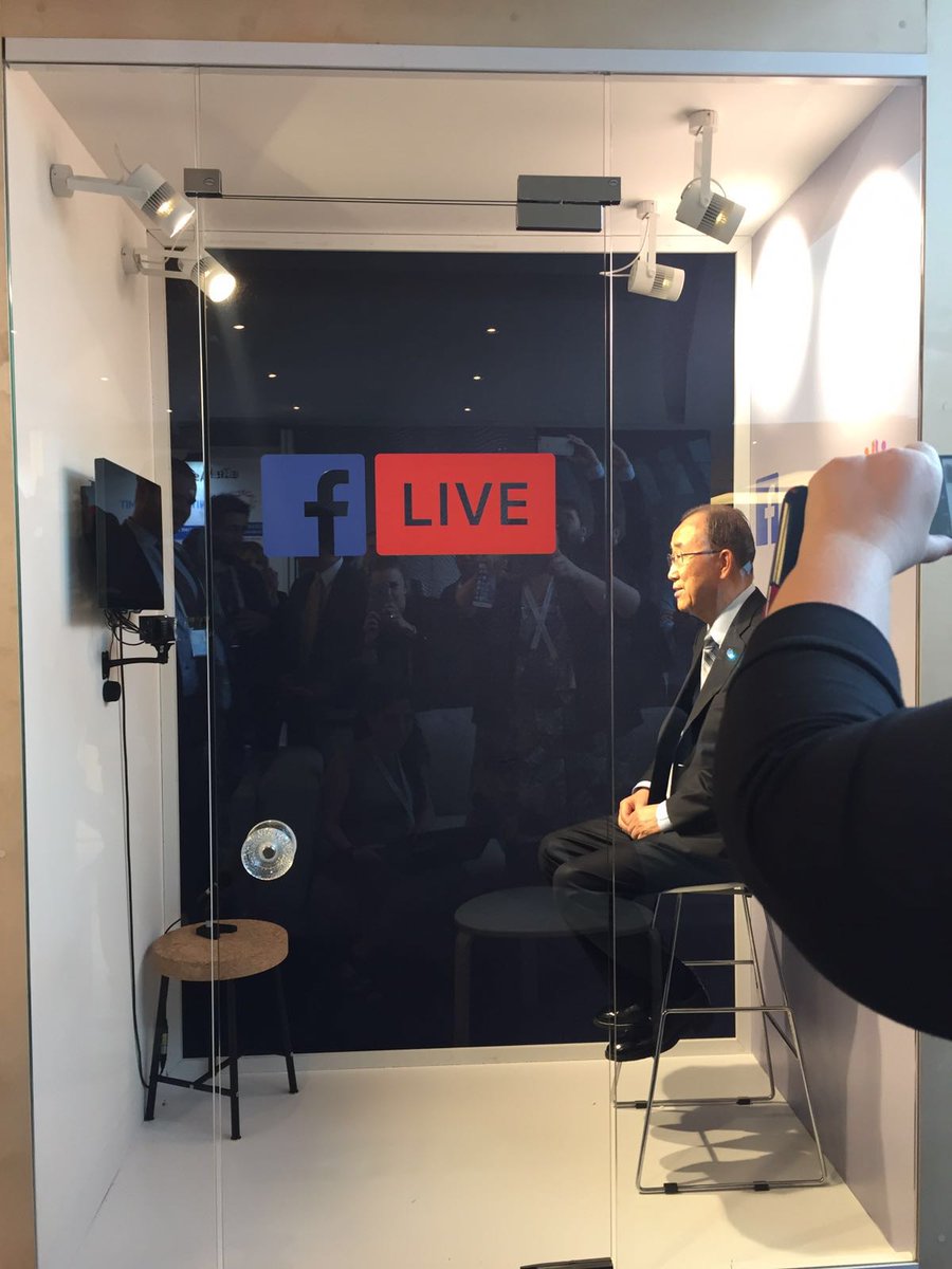 agenda4humanity's tweet photo. .@UN S-G Ban Ki-moon replied to your questions in the Facebook booth: https://t.co/Vot7lHZbp3 #ShareHumanity https://t.co/kEf4XKVNmQ