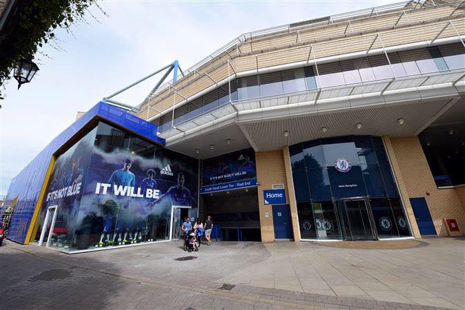 Sig_Build_Serv's tweet photo. Renovation of existing Chelsea Football Club Souvenir Shop #Chelsea #Football #Club #Construction #SignatureBuild https://t.co/rpLSXpVa1J