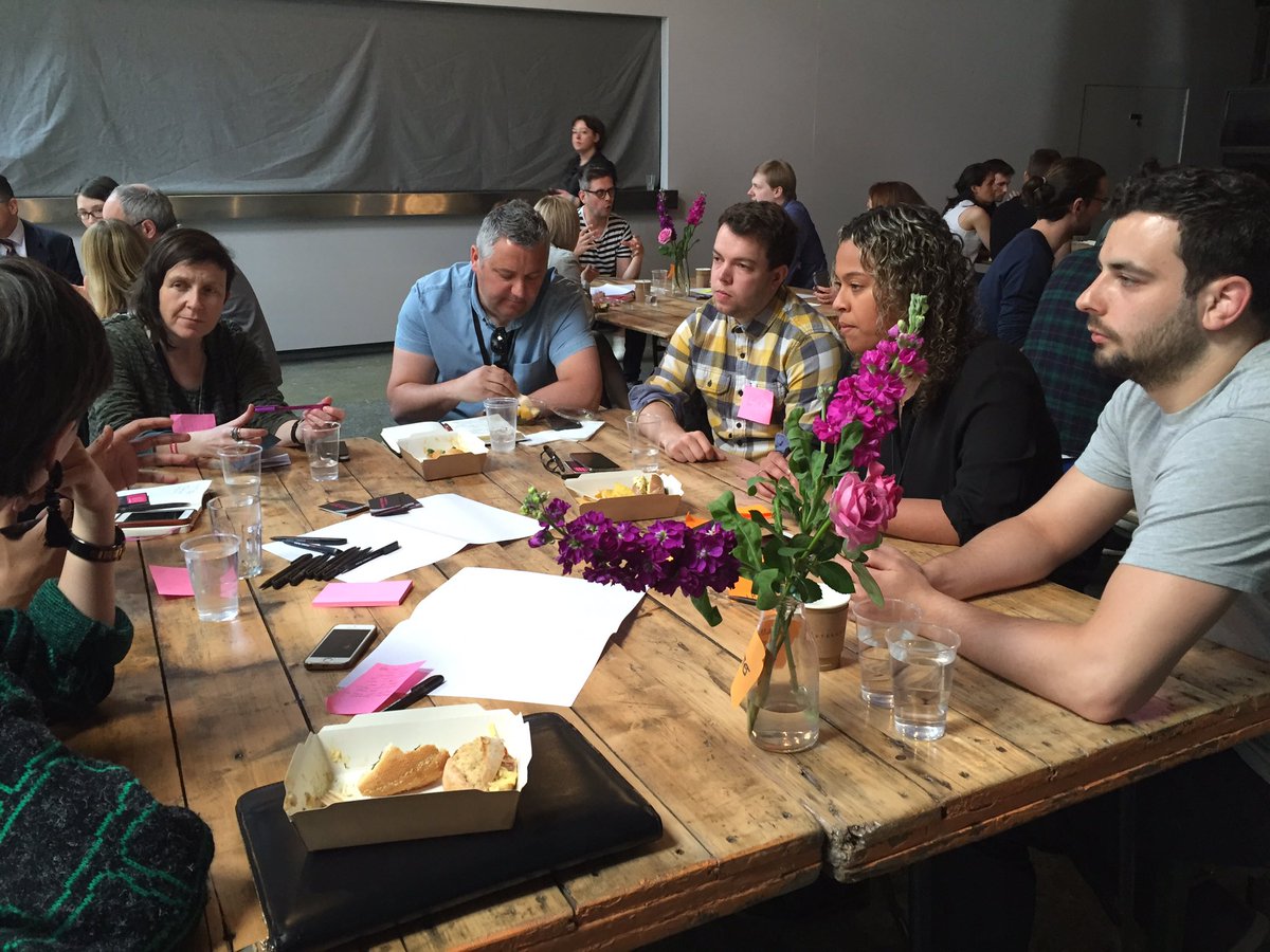 TechHuddleUK's tweet image. Discussing good value content💡 #BinaryFest16