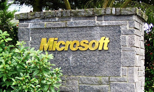 TestsExpert's tweet image. #Microsoft Challenges #Oracle With #SQL_Server_2016 | Data Management | bit.ly/1OKPFPw