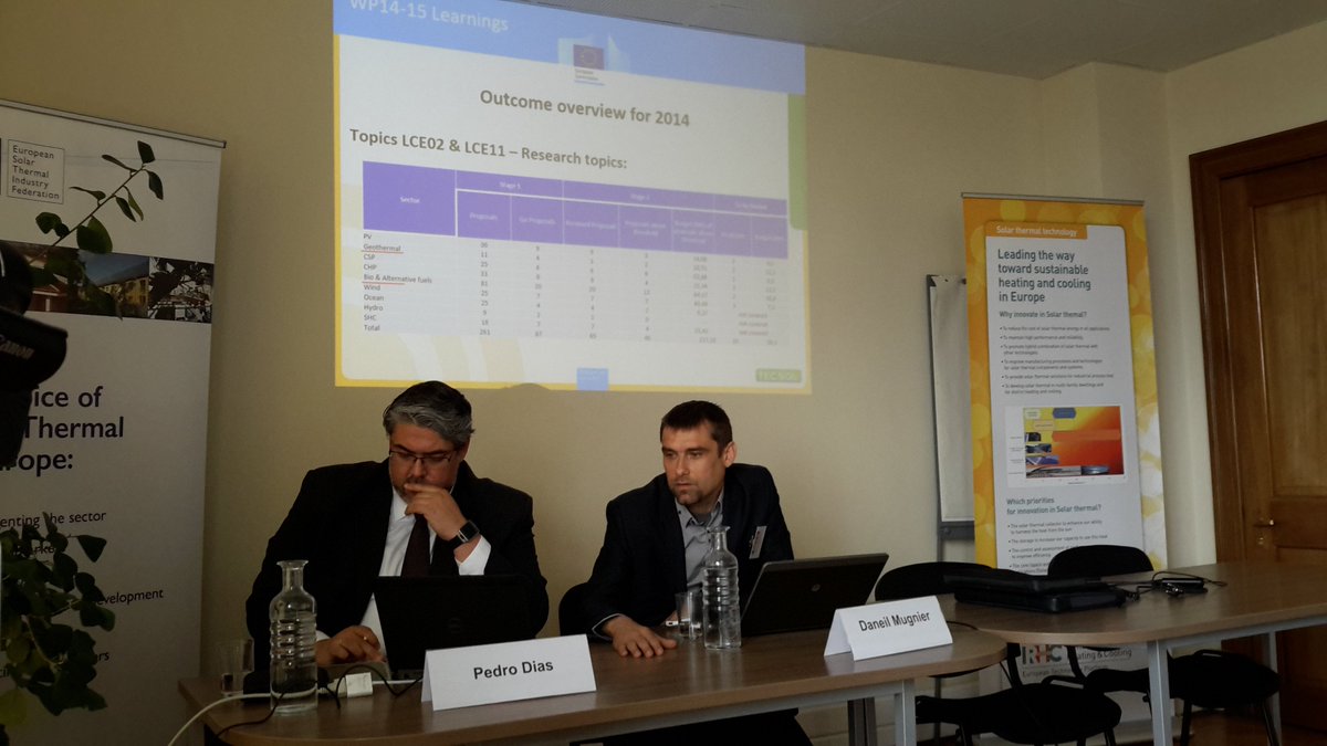 SolarHeat_EU's tweet photo. Daniel Mugnier from Tecsol presenting now #ESTTP #SolarThermal Technology Platform achievements #SolarThermal4EU https://t.co/fk1LXkcnxL