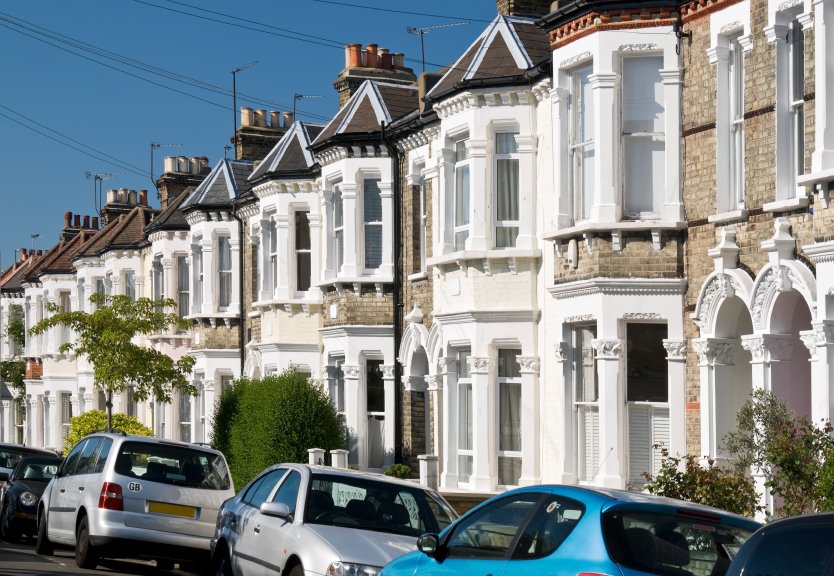 PropertyInt's tweet photo. #UK commercial property lending rises 19% ➔ https://t.co/vKuuGM0QQa
#PropertyInternational https://t.co/S5TPYM6qyy