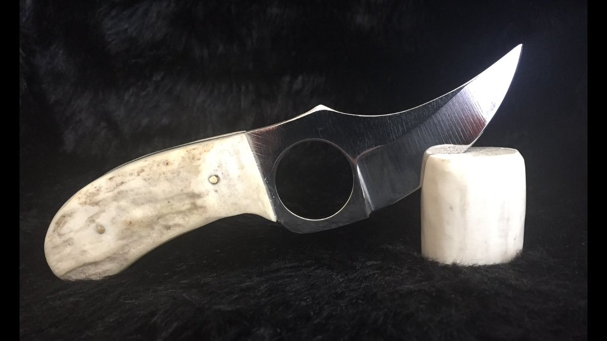 bocephusknives's tweet photo. Check out our new line of #customknives for skinning at https://t.co/pMbM23qmNr #americanpickers #bladehq https://t.co/EDl3l4ZAf1