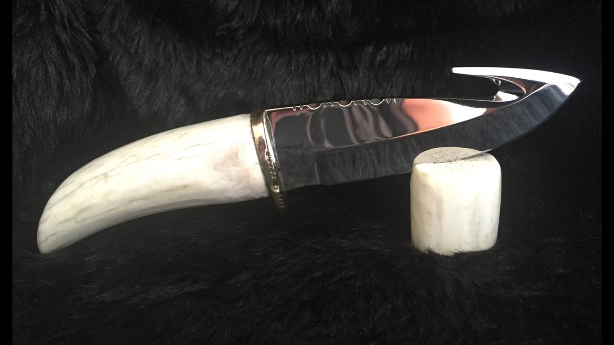 bocephusknives's tweet photo. Check out our new line of #customknives for skinning at https://t.co/pMbM23qmNr #americanpickers #bladehq https://t.co/EDl3l4ZAf1