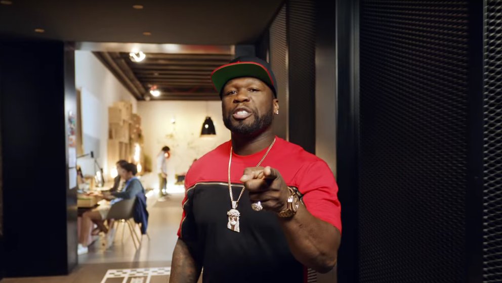 MEOWMEOW_de's tweet photo. 50 Cent macht jetzt Werbung für Hostels https://t.co/QOouj9wEJm https://t.co/FWM9tRG5Tm