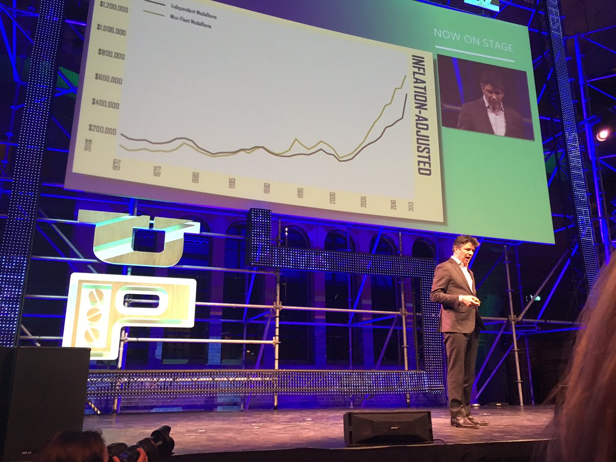 Over exponentiële groei gesproken <a href="/travisk/">travis kalanick</a> cool verhaal! #StartupFestEu