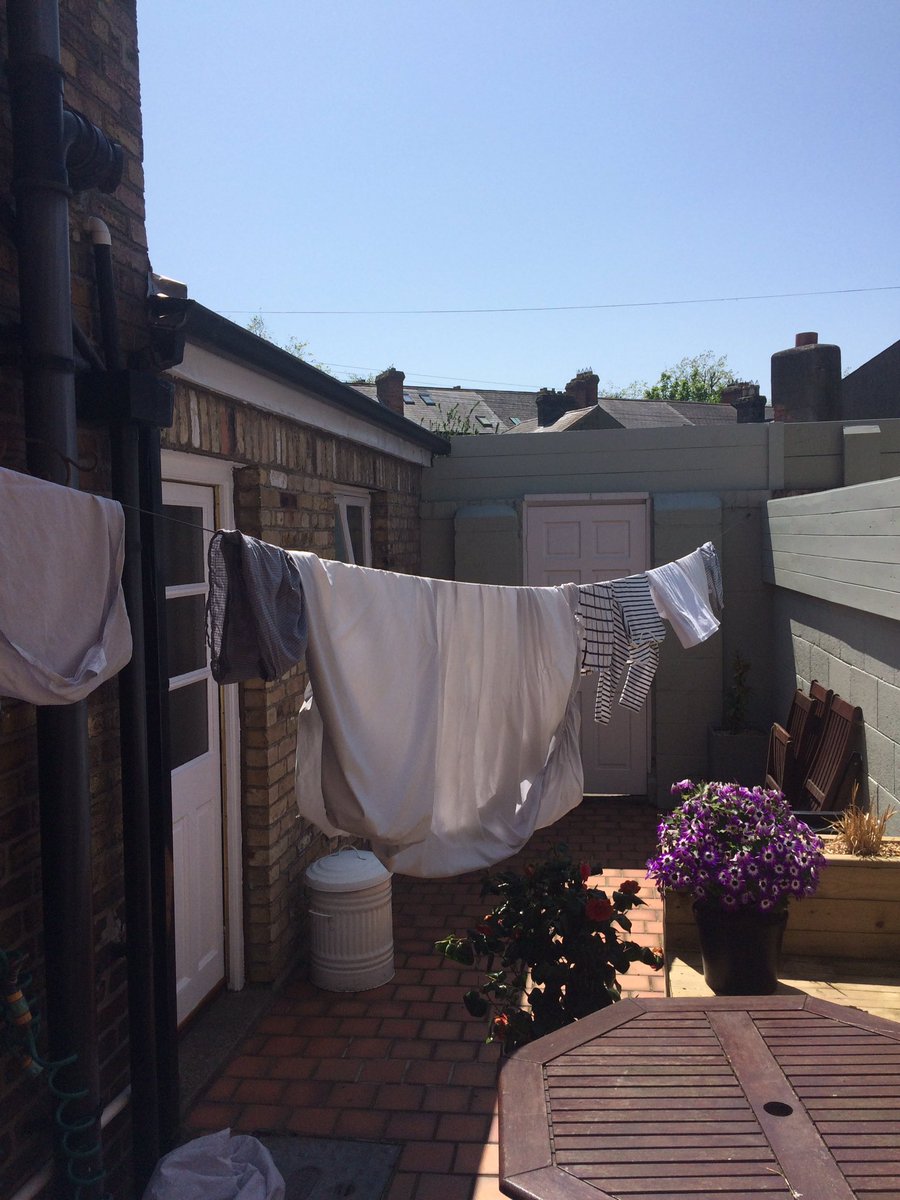 abbygreen3's tweet photo. This makes me happy. I am officially my grandmother. #gooddrying https://t.co/2jsqmLNMFL