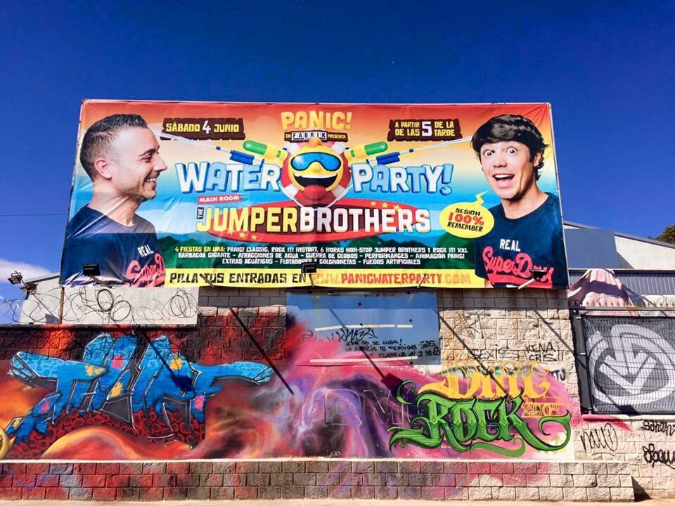 fabrikdiscoteca's tweet photo. "RT" arriba los que tengan ganas de Water Party &amp; participa en el sorteo de una doble para Panic! https://t.co/nBazy2itQc