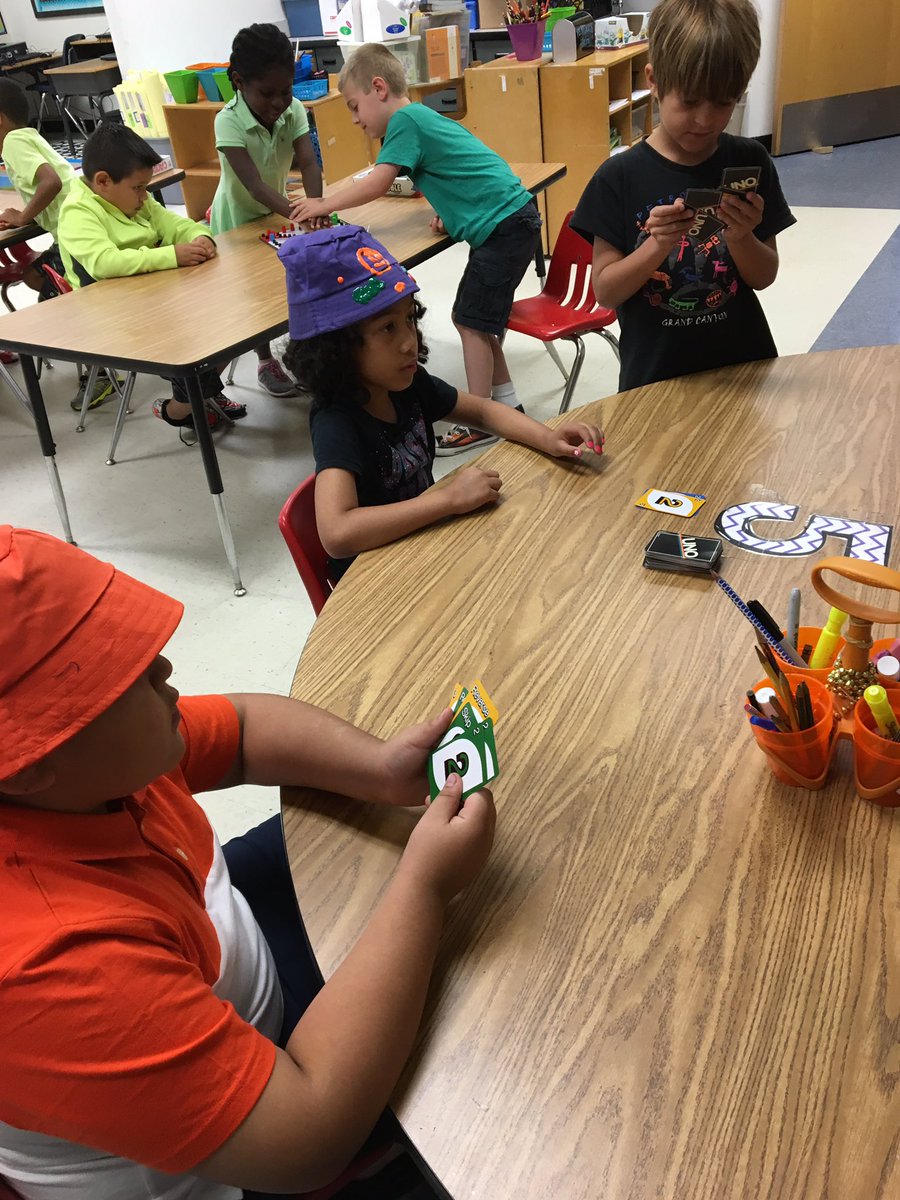 smcdevitt_MES's tweet photo. Game Day in kindergarten! Working together to problem solve, strategize and have fun! @HillsideES #howl4thehuskies https://t.co/CdH6sf8jQq