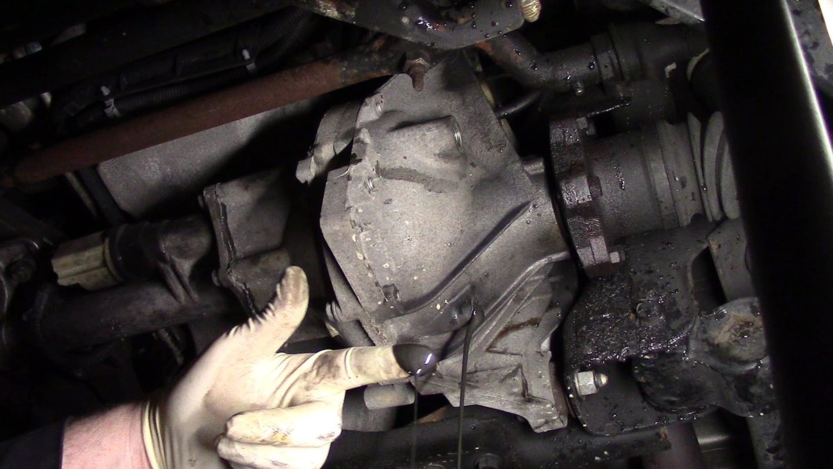 surrattauto's tweet image. Changing the differential oil—it's one of the most-overlooked maintenance tasks on vehicles.
#Differentialservice
