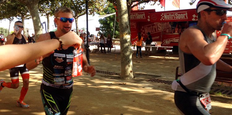 TriatletasenRed's tweet photo. .@NutriSport_SA está comprometido con el triatlón. Por ello estará presente en @OLAranjuez https://t.co/dP3ovkbDKz https://t.co/vUwiE6bDed
