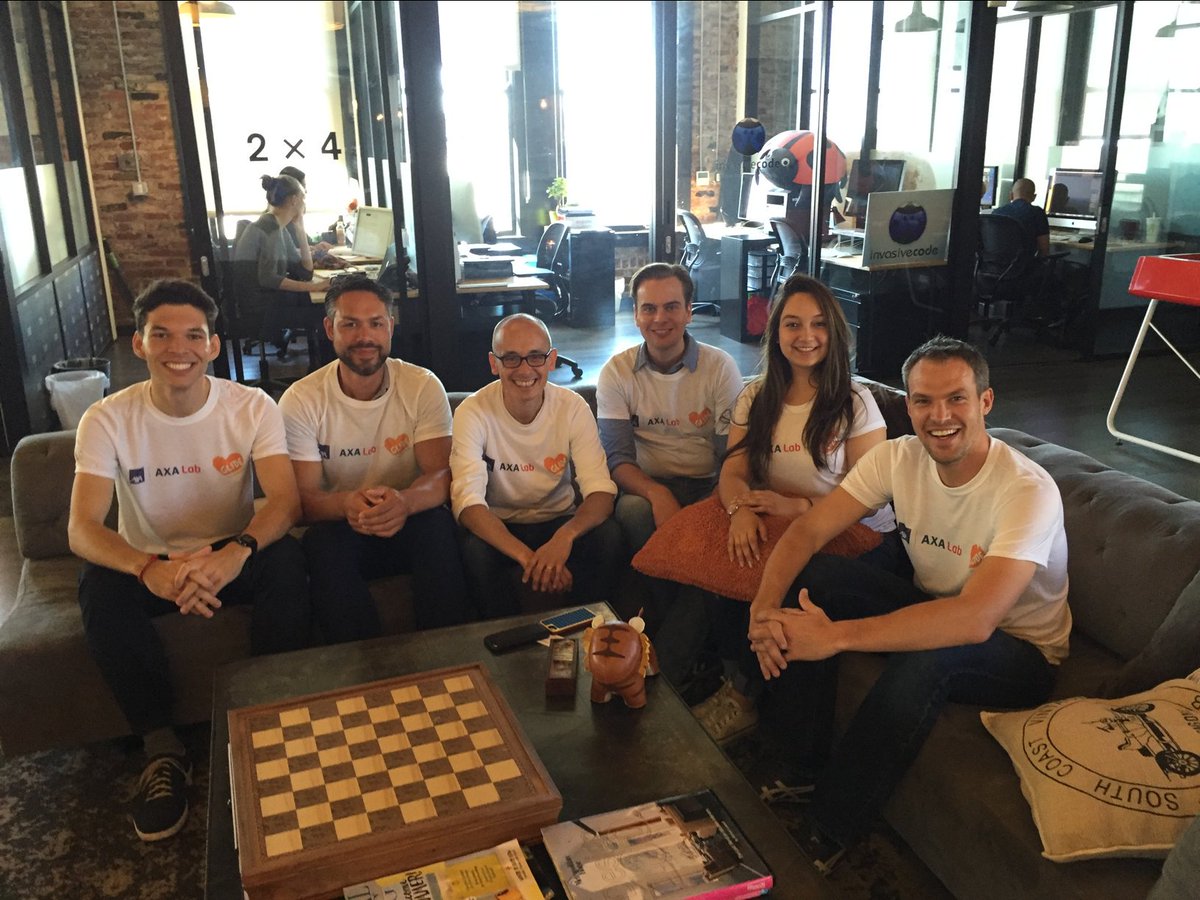 AXANext's tweet photo. Volunteering at @GLIDEsf and serving 730 meals to people in needs. Great teamwork for a good cause! #CRweek2016 #AXA https://t.co/fopuGoJjZl