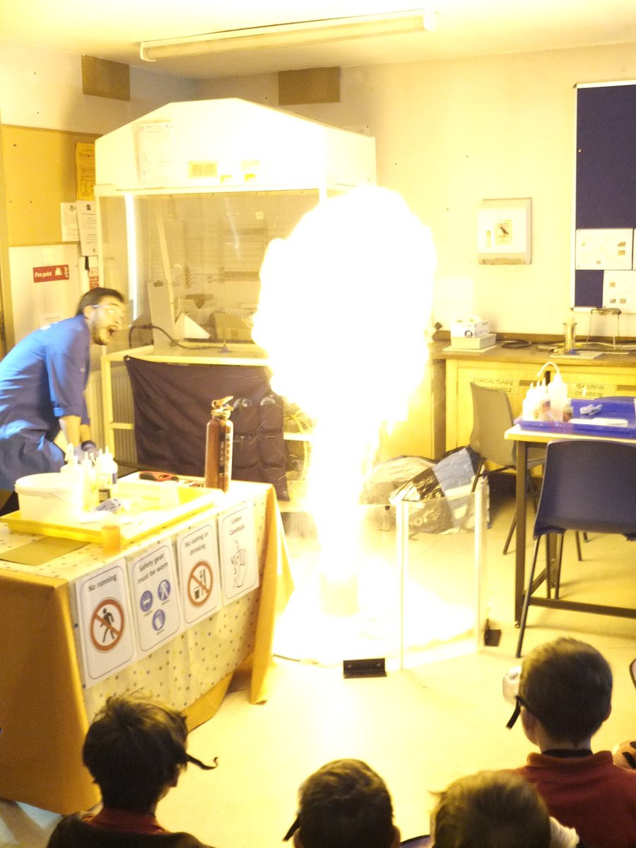 TobermoryHighSchool (@tob_high_school) on Twitter photo Primary 4-7 children <a href="/Tob_High_School/">TobermoryHighSchool</a> enjoying the 'Fizz! Boom! Bang!' workshop given by Generation Science today Primary 4-7 children <a href="/Tob_High_School/">TobermoryHighSchool</a> enjoying the 'Fizz! Boom! Bang!' workshop given by Generation Science today