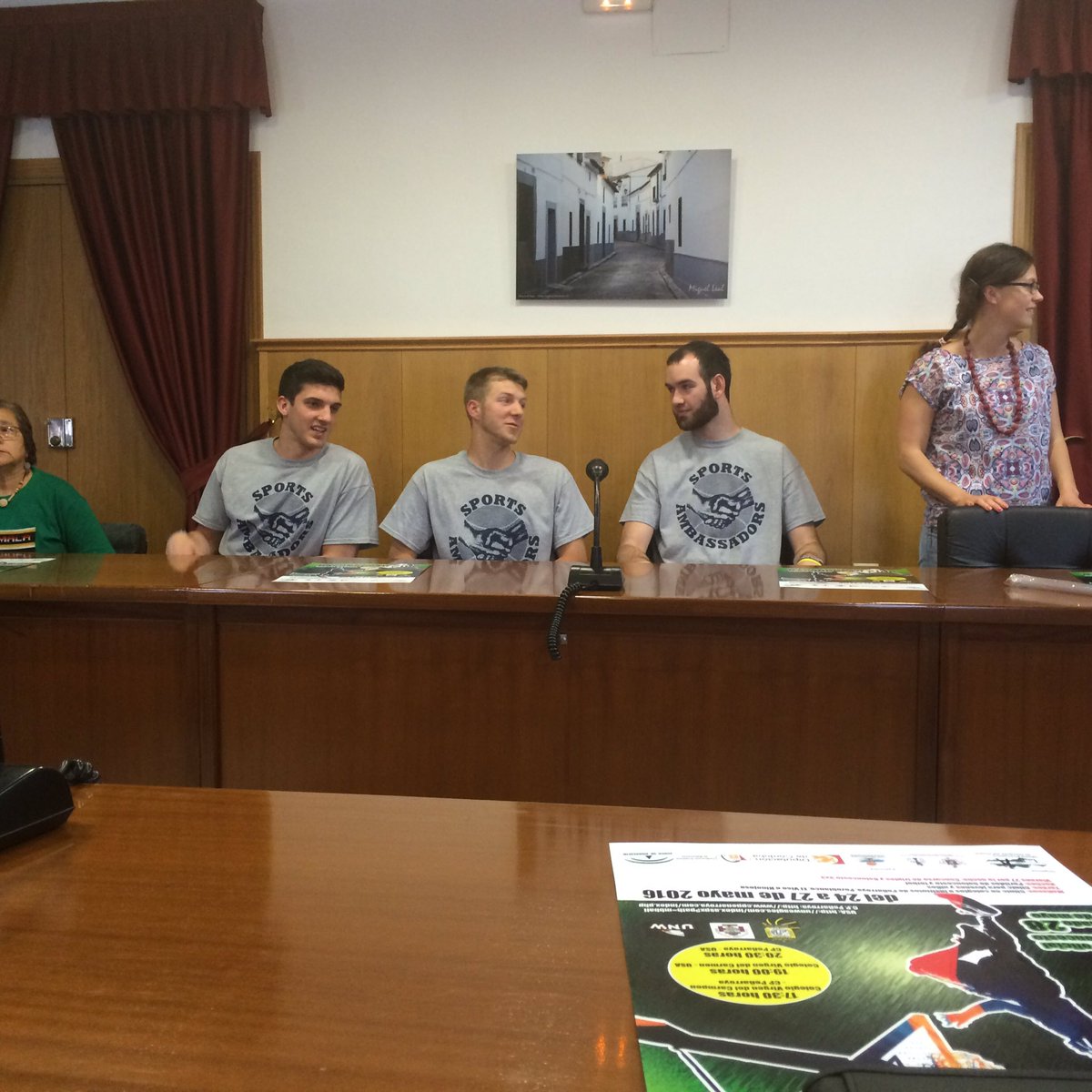 CoachGrosz's tweet photo. Getting ready to meet the Mayor of Hinojosa.  Excited to do our first clinics tonight!
#Spain2016 https://t.co/L96nnC9tqy