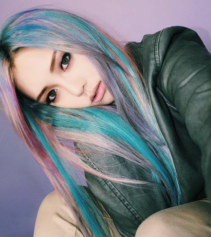 yawnzzimin's tweet photo. PONY IS GOALS https://t.co/p8qRwWiKQ5