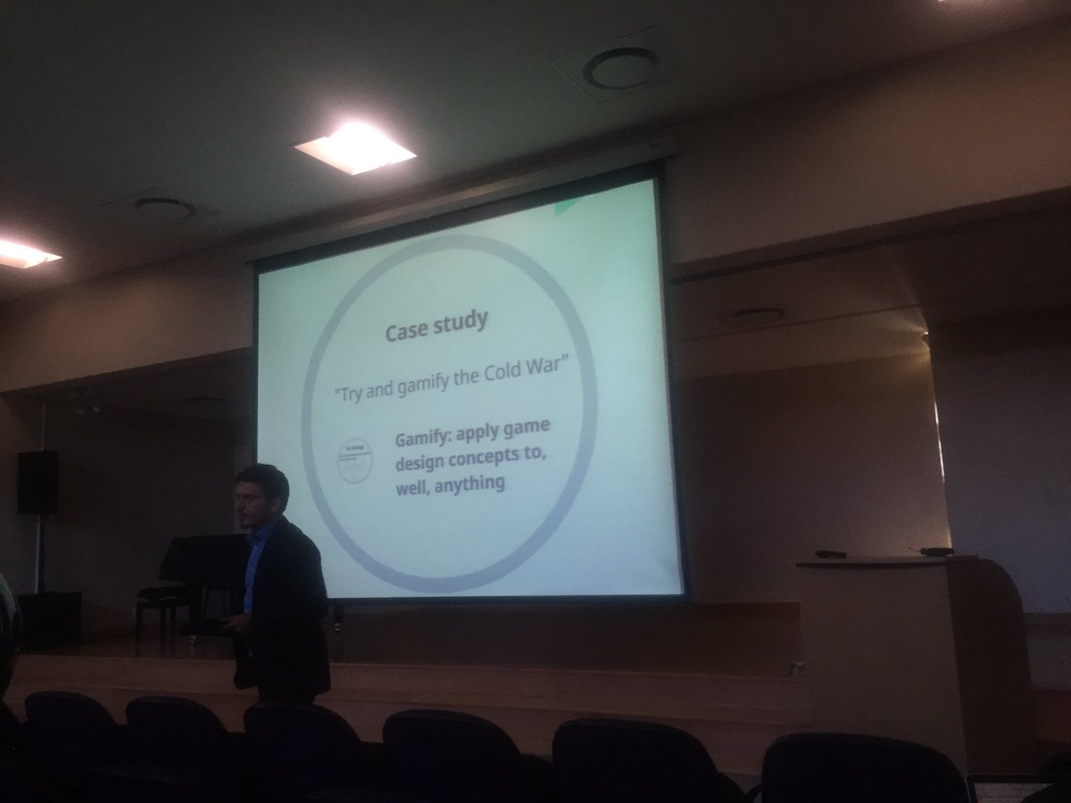 LadyWesner's tweet photo. Louis Pienaar sharing about Gamification using @GoogleForEdu at #GEGshare event @ParklandsTweet #thinklikeagamer https://t.co/EESEdezQWG