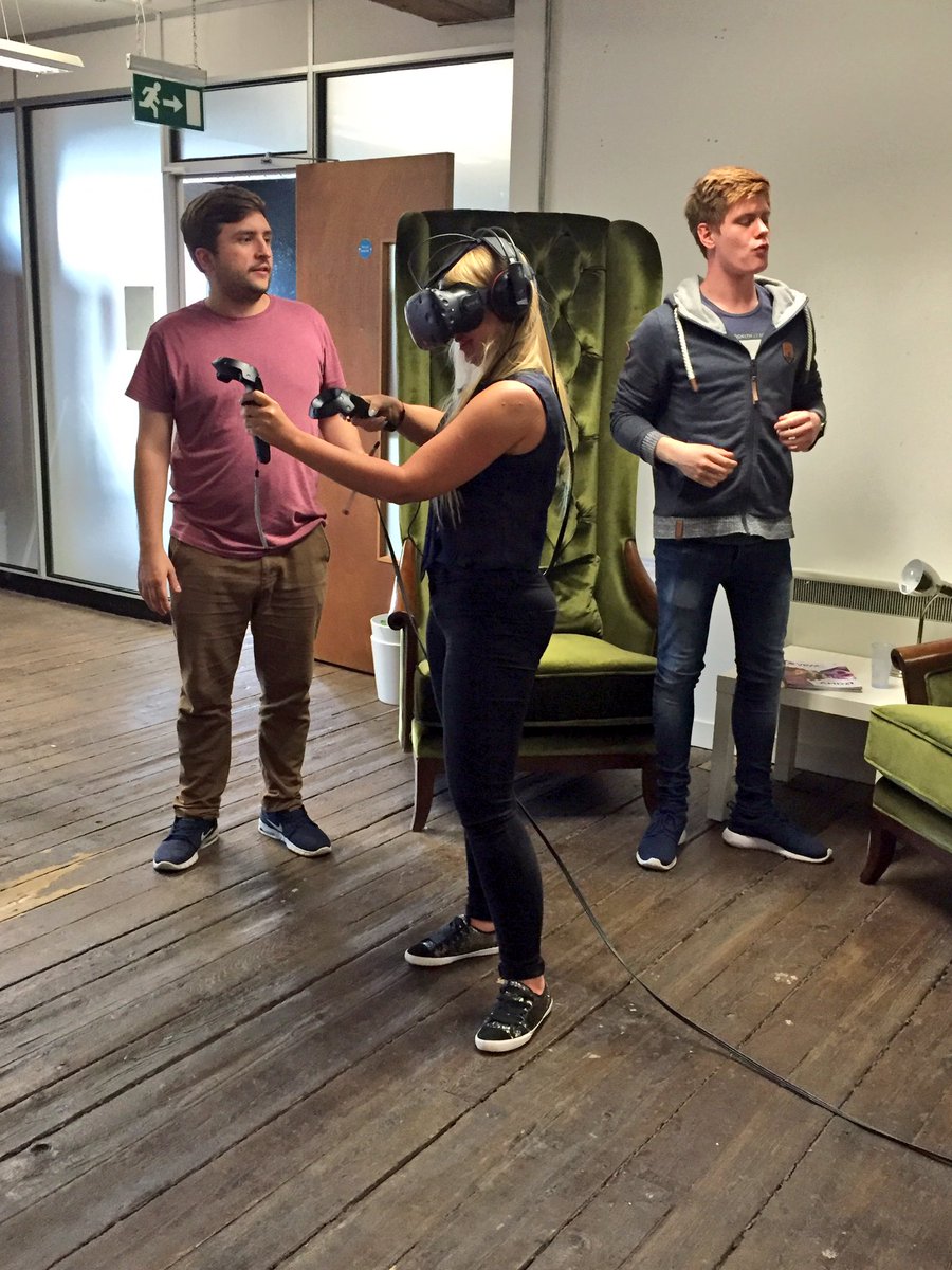 itsliverpool's tweet image. Trying out VR tech with @vtimetech #itsliverpool #BinaryFest16 😯