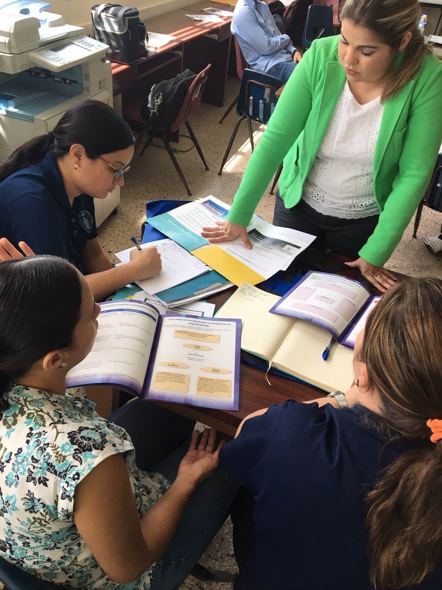 EdPanamericana's tweet photo. Hoy estamos ofreciendo la Etapa 1 de #UbD™ en el Colegio San Felipe de Arecibo. https://t.co/sQmJZkl2f5