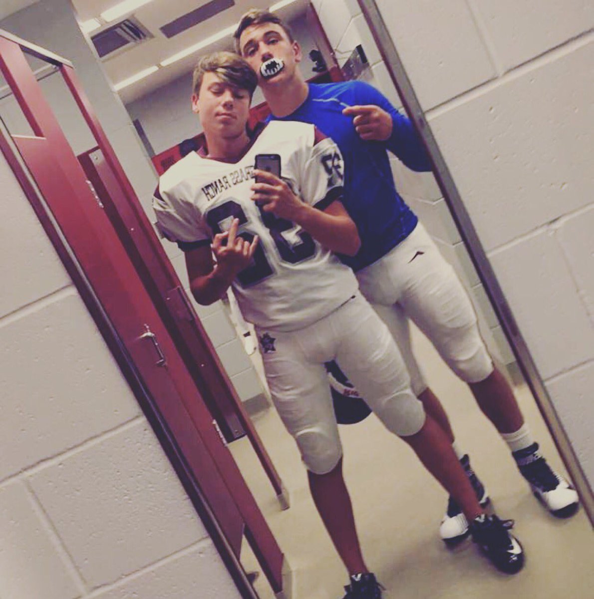 Carlos Perez (@cp9121462) on Twitter photo 