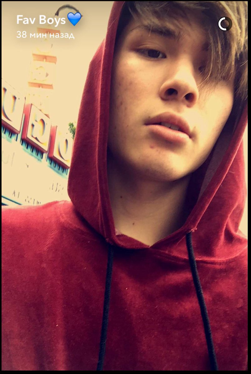 VioletEspinosaa's tweet photo. Happy birthday babe!ππ. Ilysm, have an amazing dayβΊοΈπ― @carterreynolds #CartersBday https://t.co/t8oP3LaJAQ