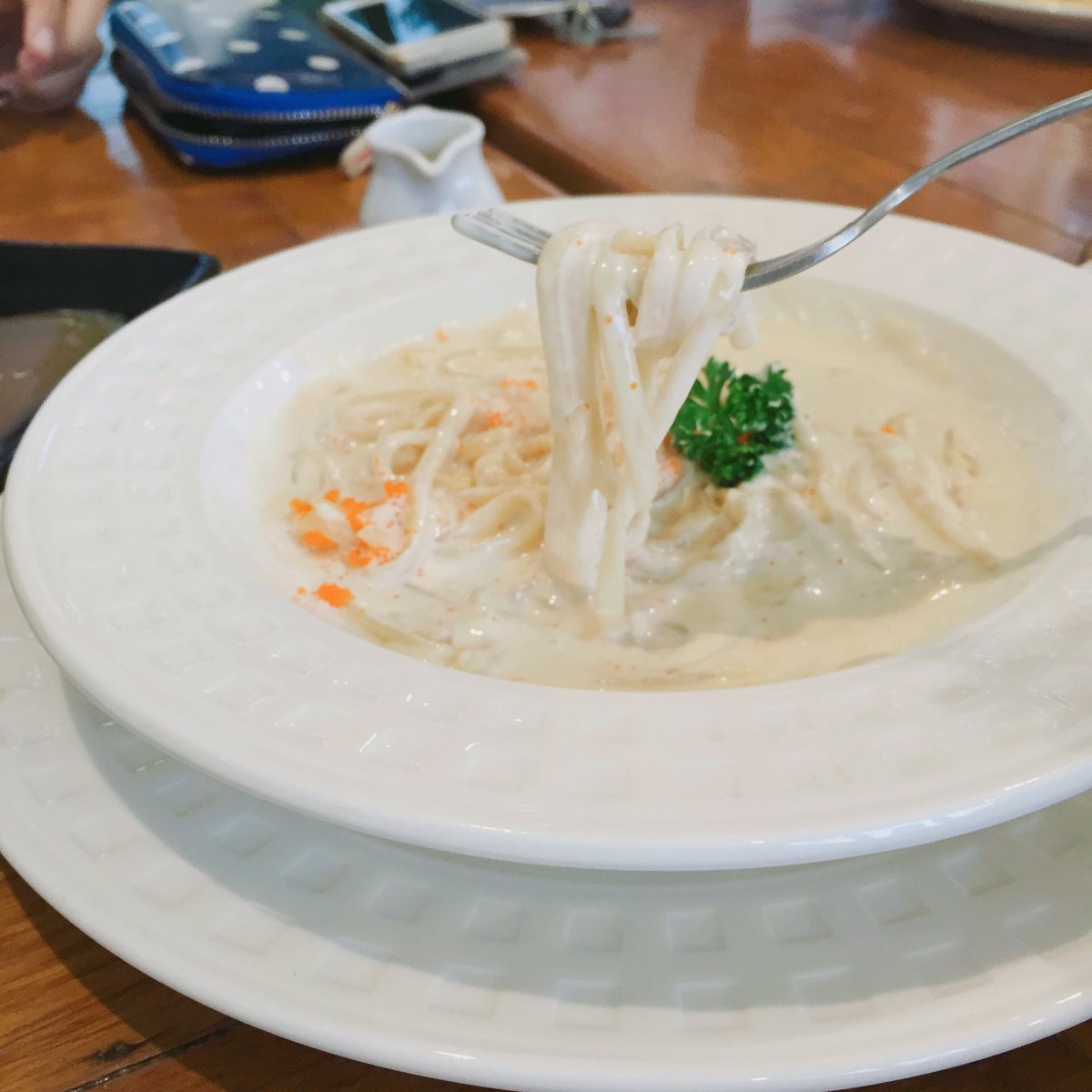 lalanookoon's tweet image. พึ่งได้analog jejuมา ฟิลเตอร์ของมันเป็นฟิลเตอร์ที่เหมาะกับพวกอาหาร ร้านกาแฟไรพวกนี้อะแล้วก็พวกวิวต้นไม้แต่งมาละสวยดี