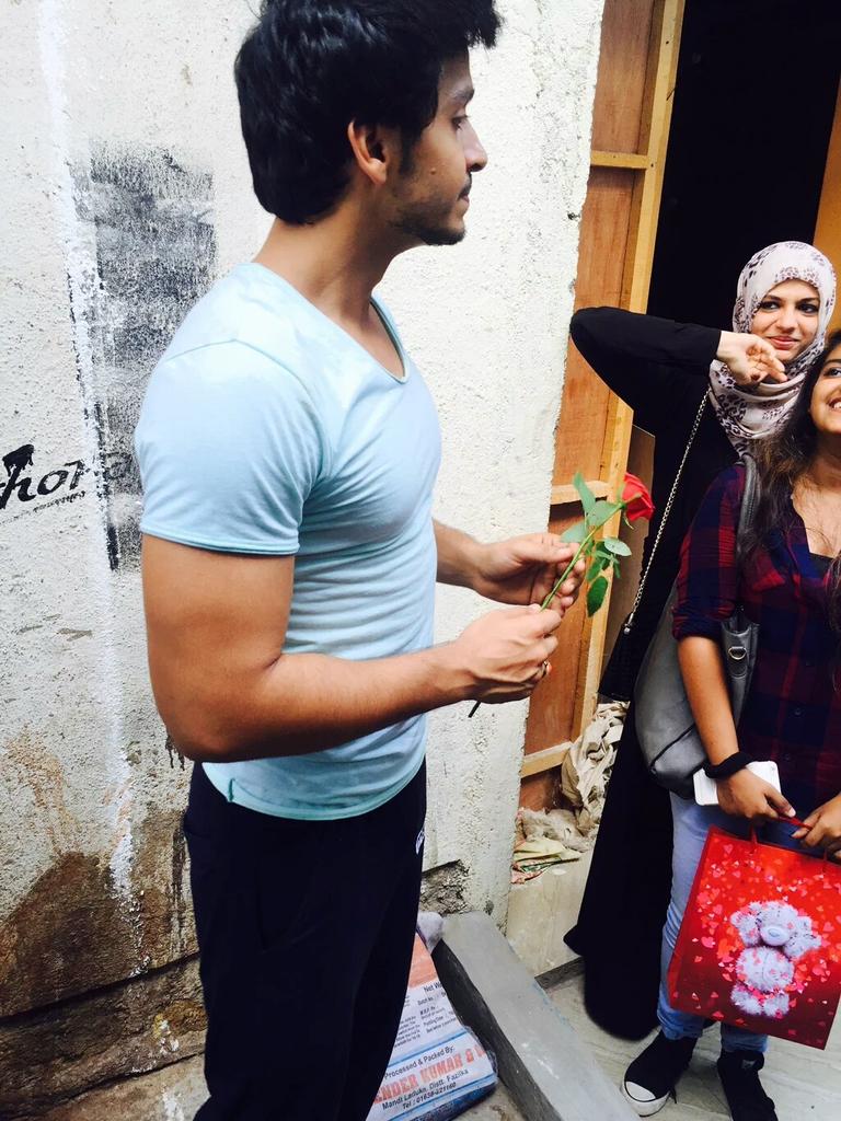 ParamSinghFC's tweet photo. More pictures @8paramsingh  by @worddream1251 from the sets😍 https://t.co/C0xy44dCIj