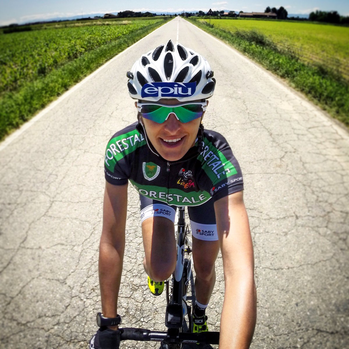 The road was mine this morning...3 hours of killer intervals with 25 degrees. Perfect day! <a href="/GSForestale/">G. S. Forestale</a> <a href="/GarminItaly/">Garmin Italy</a>