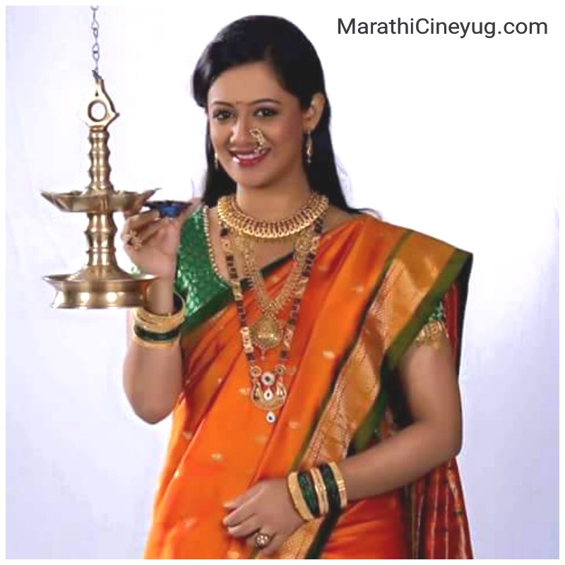 MarathiCineyug's tweet image. सौंदर्यवती &apos;स्पृहा जोशी&apos; चा मराठमोळा लुक. ❤❤
#MarathiActress