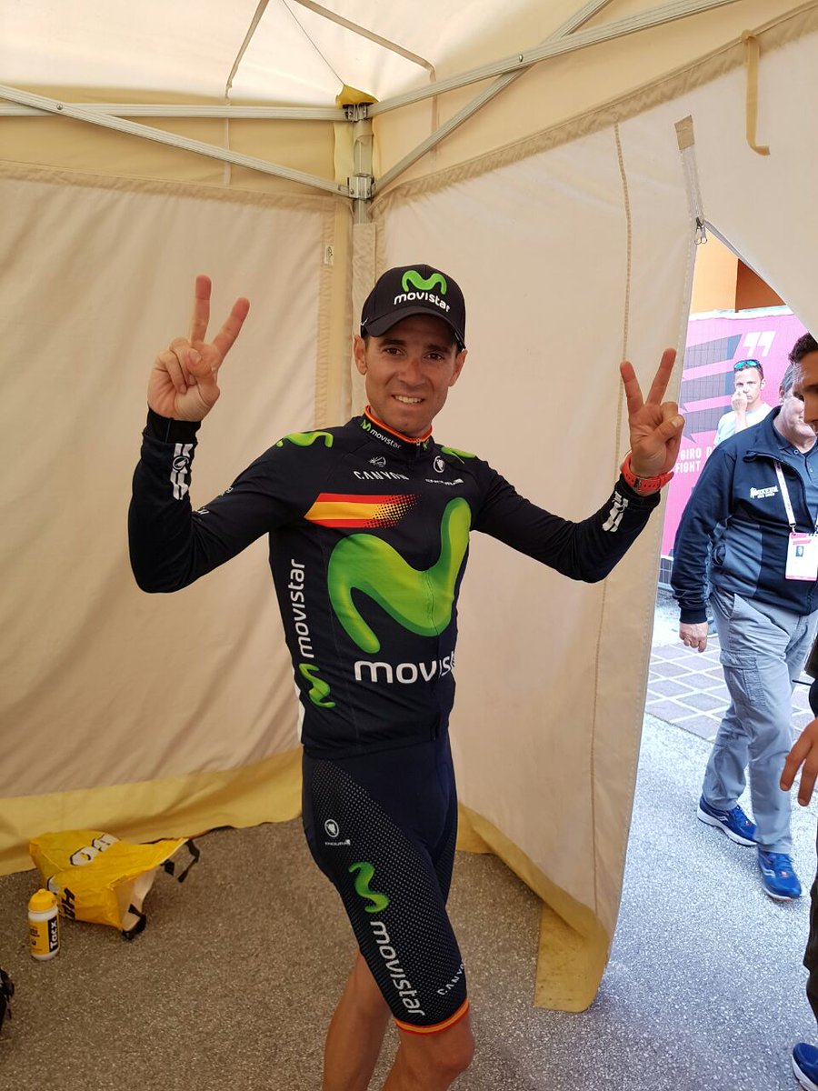 ¡Gracias! <a href="/Movistar_Team/">Movistar Team</a> , aficionados y todos los que habéis disfrutado hoy de la etapa. Va por mis hijos.