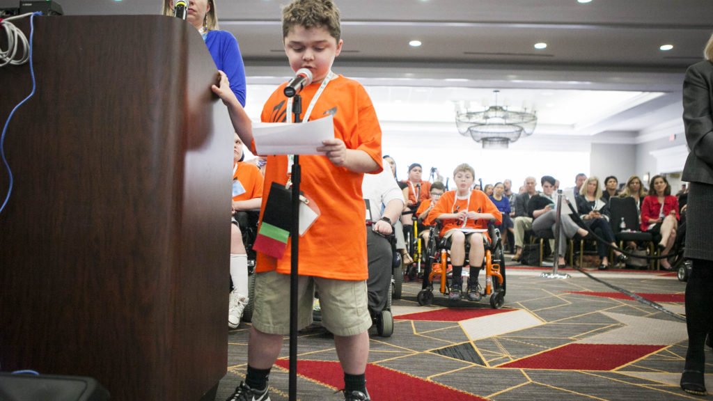 Senators urge the FDA to approve a controversial drug to treat Duchenne muscular dystrophy bit.ly/20vQPEX