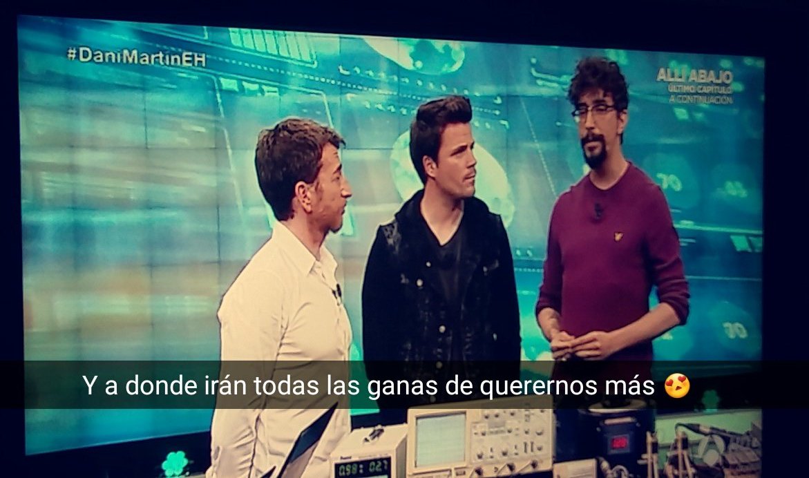 SaraBurMor13's tweet photo. Como puedo admirar tanto a @_danielmartin_  😍 #DeseandoVerFechasDeConciertos #DaniMartinEH @El_Hormiguero  ❤❤ https://t.co/4Oh23JGzGV
