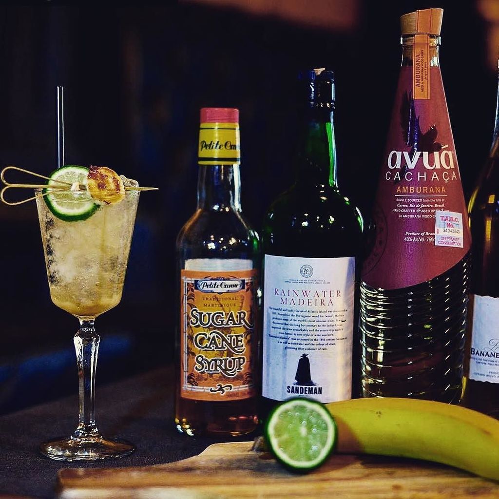 #Repost @juniper_tar
Rio de Campeões! #drinktorio #avuateamusa #avuacachaça #riodejaneiro … ift.tt/1WMVzrp