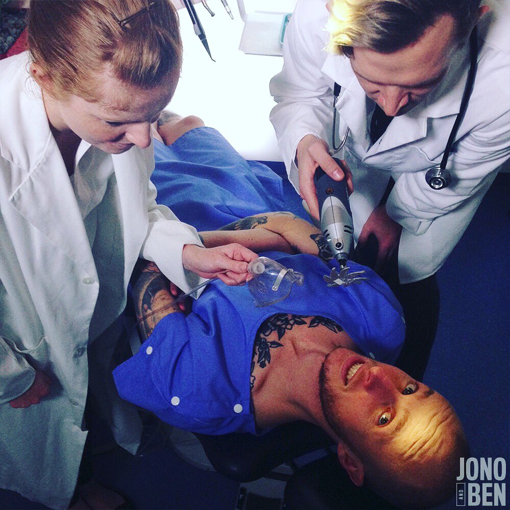 JonoAndBen's tweet photo. Early morning check-up... ⚙💉 #AlwaysFloss https://t.co/XK4AUOWzkN