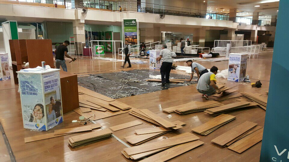 Instalación Expocasa'16. Proyectos Integrales (at <a href="/GrandTikal/">Grand Tikal Futura</a> Futura Hotel) swarmapp.com/c/bdSf9BlzBG1