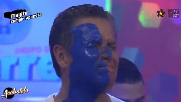 multimediostv's tweet photo. Así quedó @mario_bezares después de pagar su apuesta 

#Acábatelo 

➡ https://t.co/KNW9aXh8KB https://t.co/9VEisNM9i3