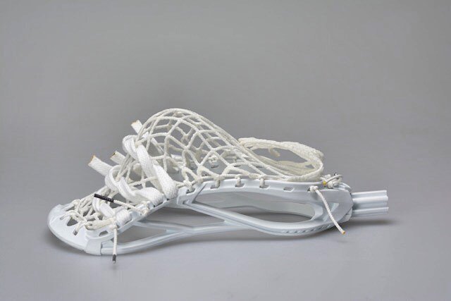 SStringsApparel's tweet photo. @stxmlax #Duel with a #6DiamondMonsterMeshpocket with @ecdlax #allwhite by stylin_strings https://t.co/TJzpcyFKdL