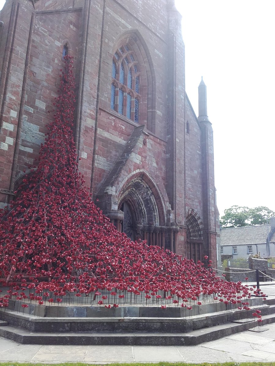 glynnegray's tweet photo. Poppies at @Saint_Magnus,#Jutland100 https://t.co/gWMzsIFRpG
