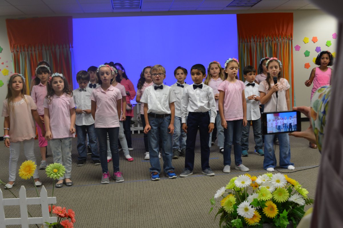 AnatoliaCC_OC's tweet photo. Cumartesi Okulumuz Yıl Sonu Programı nı coşkuyla gerçekleştirdi. #saturdayschool #turkishlanguage #haftasonuokulu https://t.co/xXSOm7BdEj