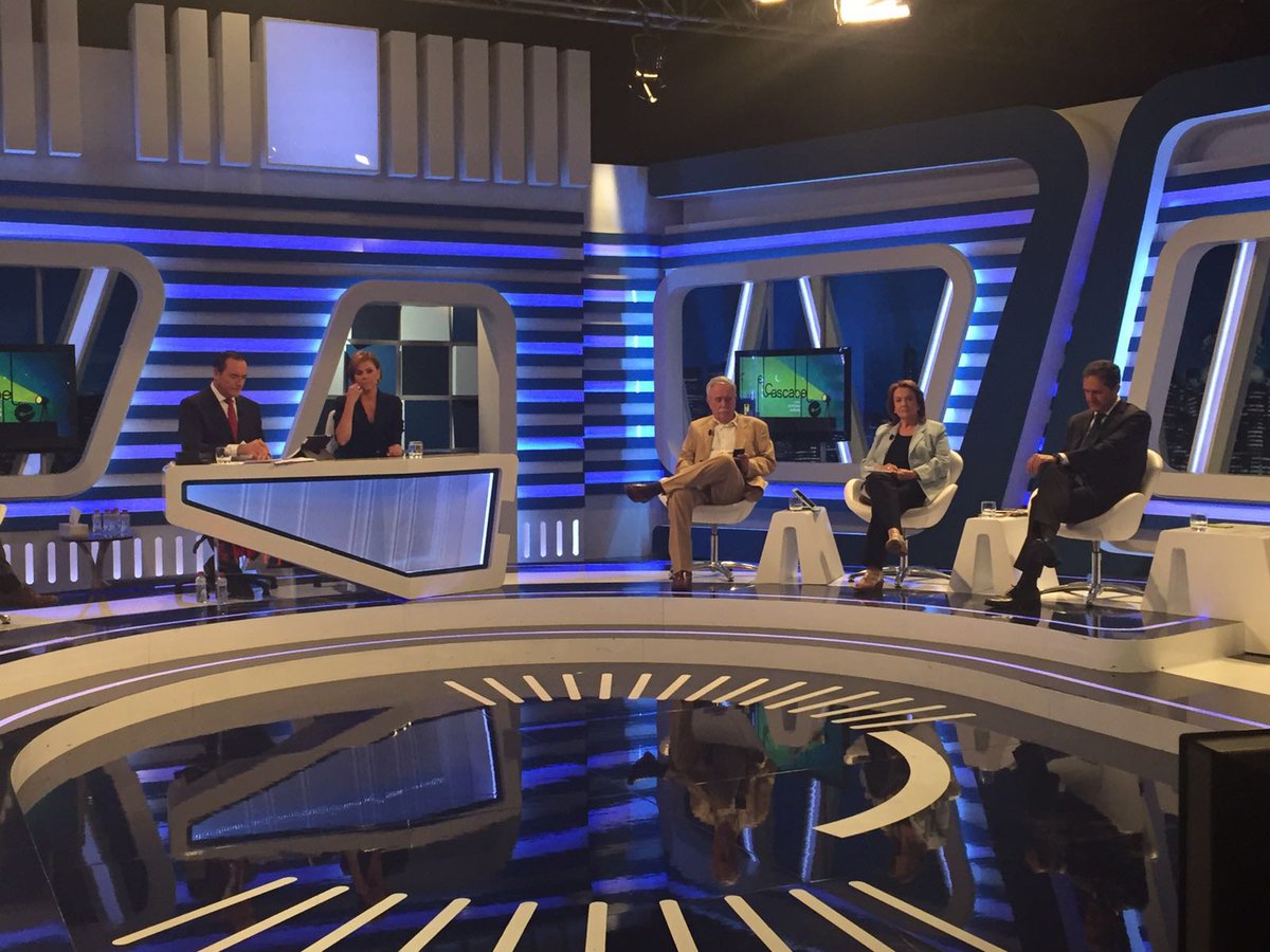 Antes ser radical en política no estaba tan bien visto, se valoraba la moderación y el acuerdo #CospedalEC