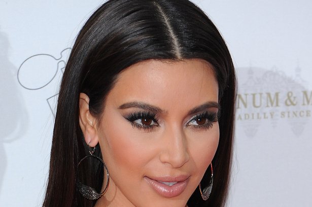 corrienterd's tweet image. Kim Kardashian se despide del contouring 3men2rd.blogspot.com/2016/05/kim-ka…