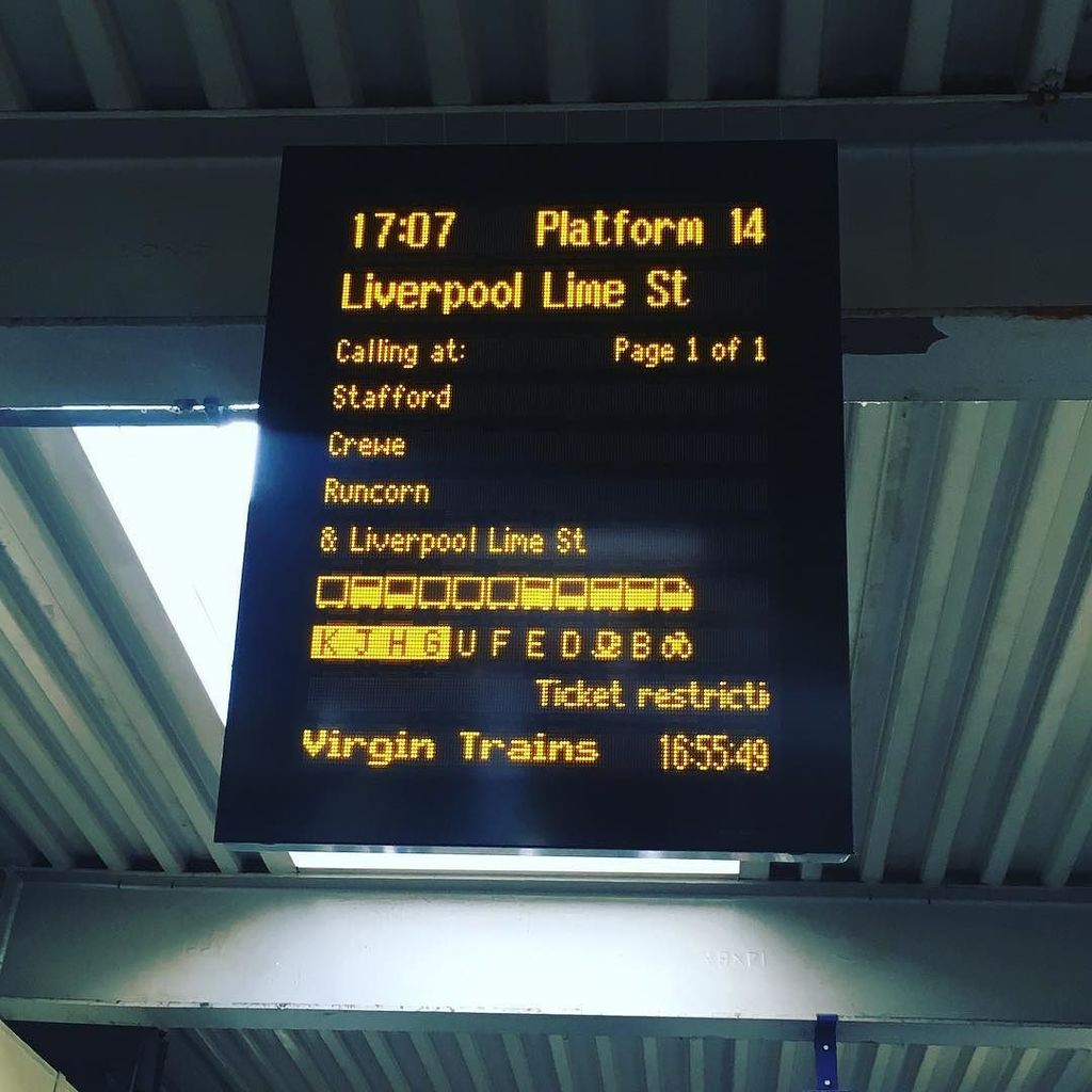 stuartmiles's tweet image. Off to the #binaryfest16 and excited about giving a keynote talk on Pocket-lint and my jou… ift.tt/1Txihhu