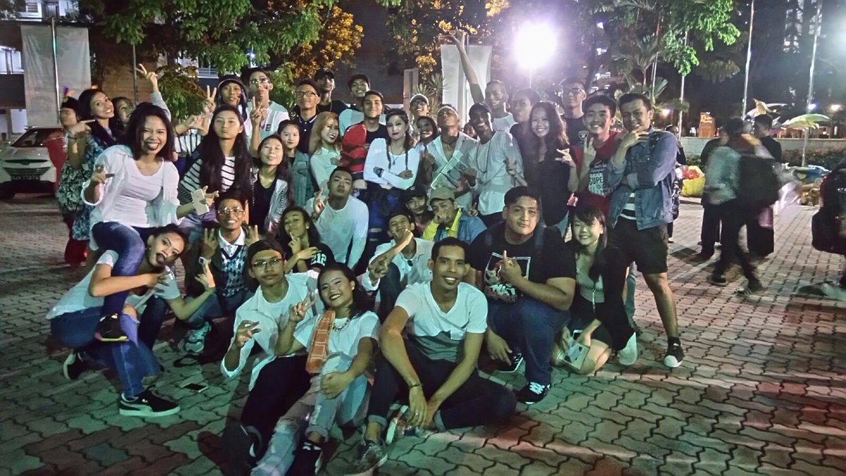 IpinIsMyName's tweet photo. It's been awhile 😌🙆 #swatcrewsg #danzfest16 https://t.co/flxIVDe35q